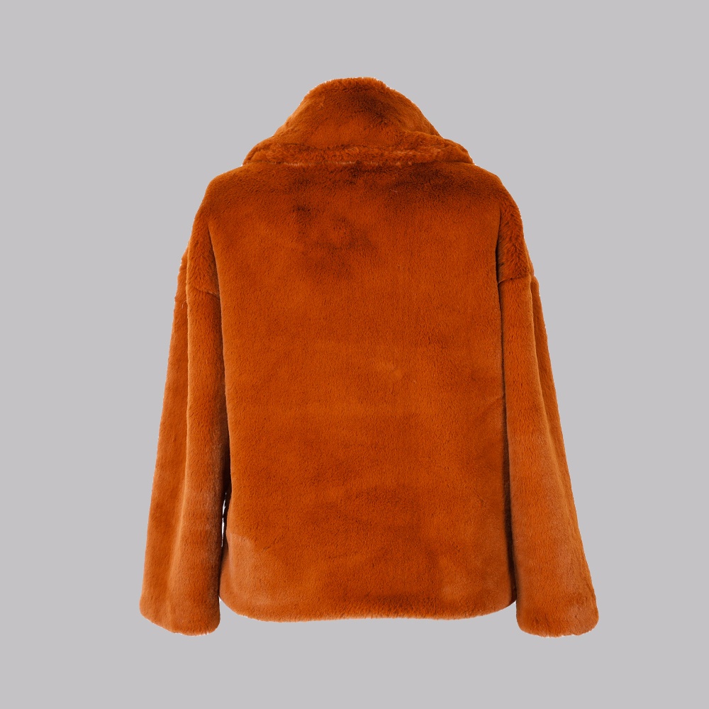 人造毛翻領上衣